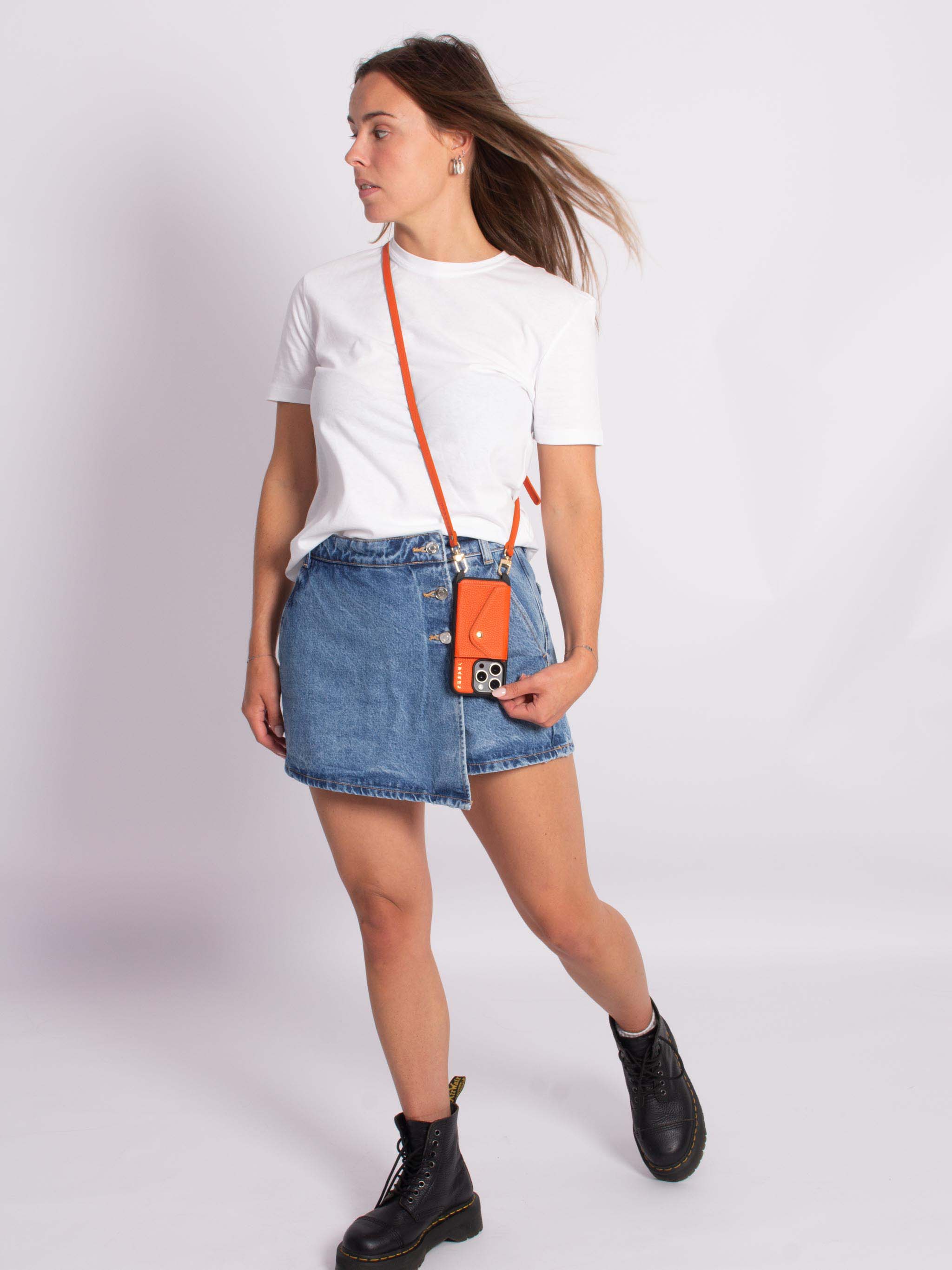iPhone Hoesje met Leren Koord Pebbel Oranje
